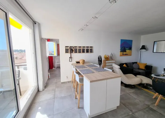 Appartement Superbe Entierement Renove 4est211